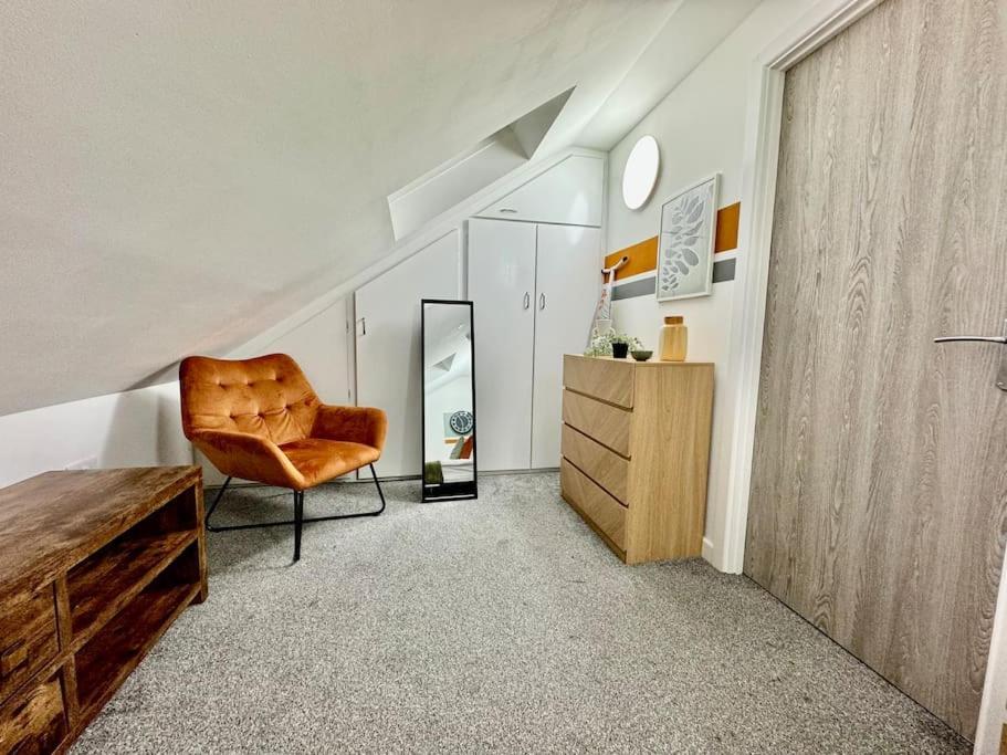 Stylish One Bedroom & A Sofa Bed كارديف المظهر الخارجي الصورة